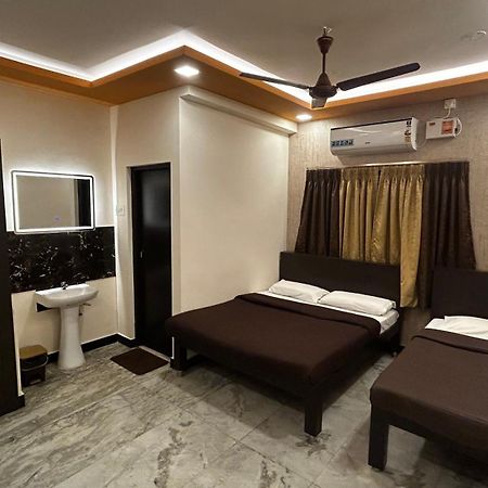 Rmc Travellers Inn Τσενάι Εξωτερικό φωτογραφία
