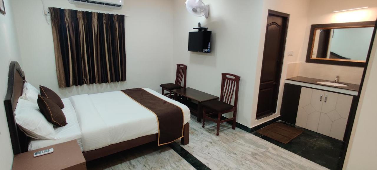 Rmc Travellers Inn Τσενάι Εξωτερικό φωτογραφία
