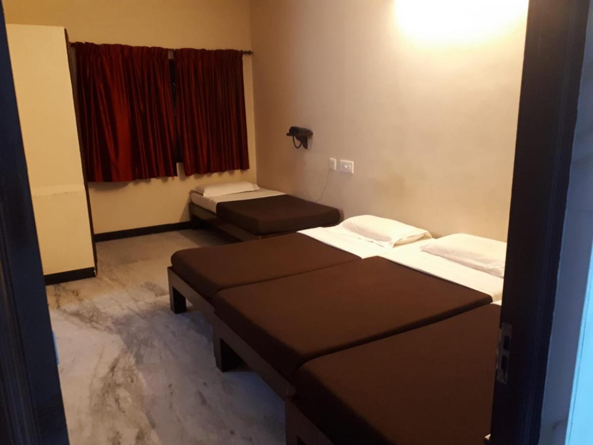 Rmc Travellers Inn Τσενάι Εξωτερικό φωτογραφία