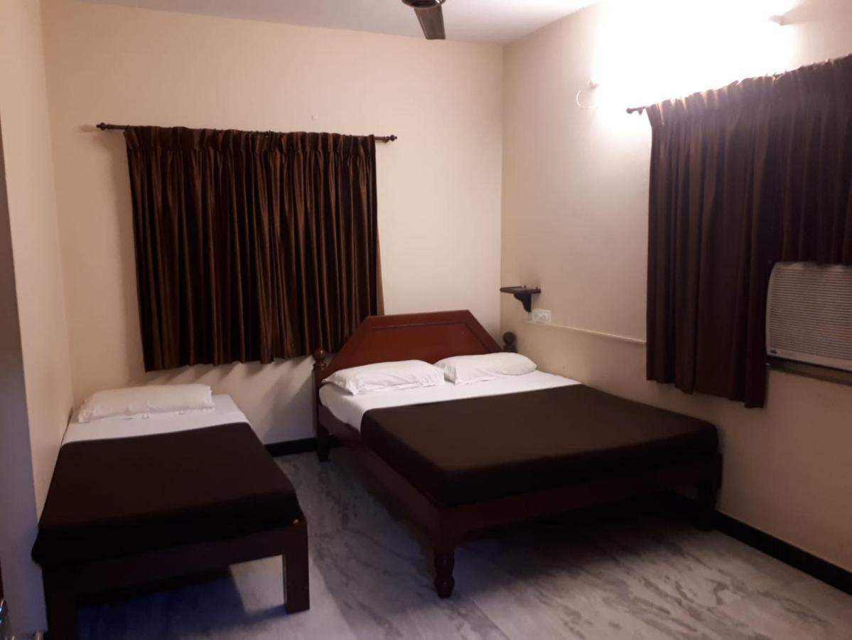 Rmc Travellers Inn Τσενάι Εξωτερικό φωτογραφία